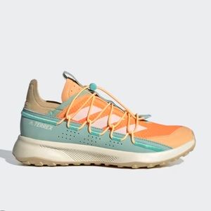 Adidas Terrex Voyager 21 Travel Shoes